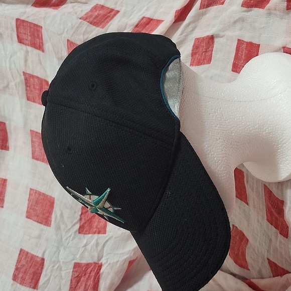 Official New Era Batting Practice Cap - Medium/Large Size - Picture 2 of 5